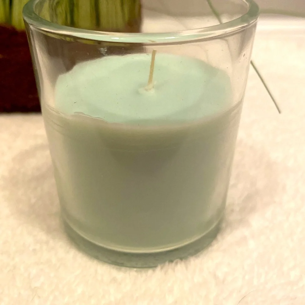 🆕SWEETHEARTS- Aqua Votive Candle “BESTIE”- 3 oz